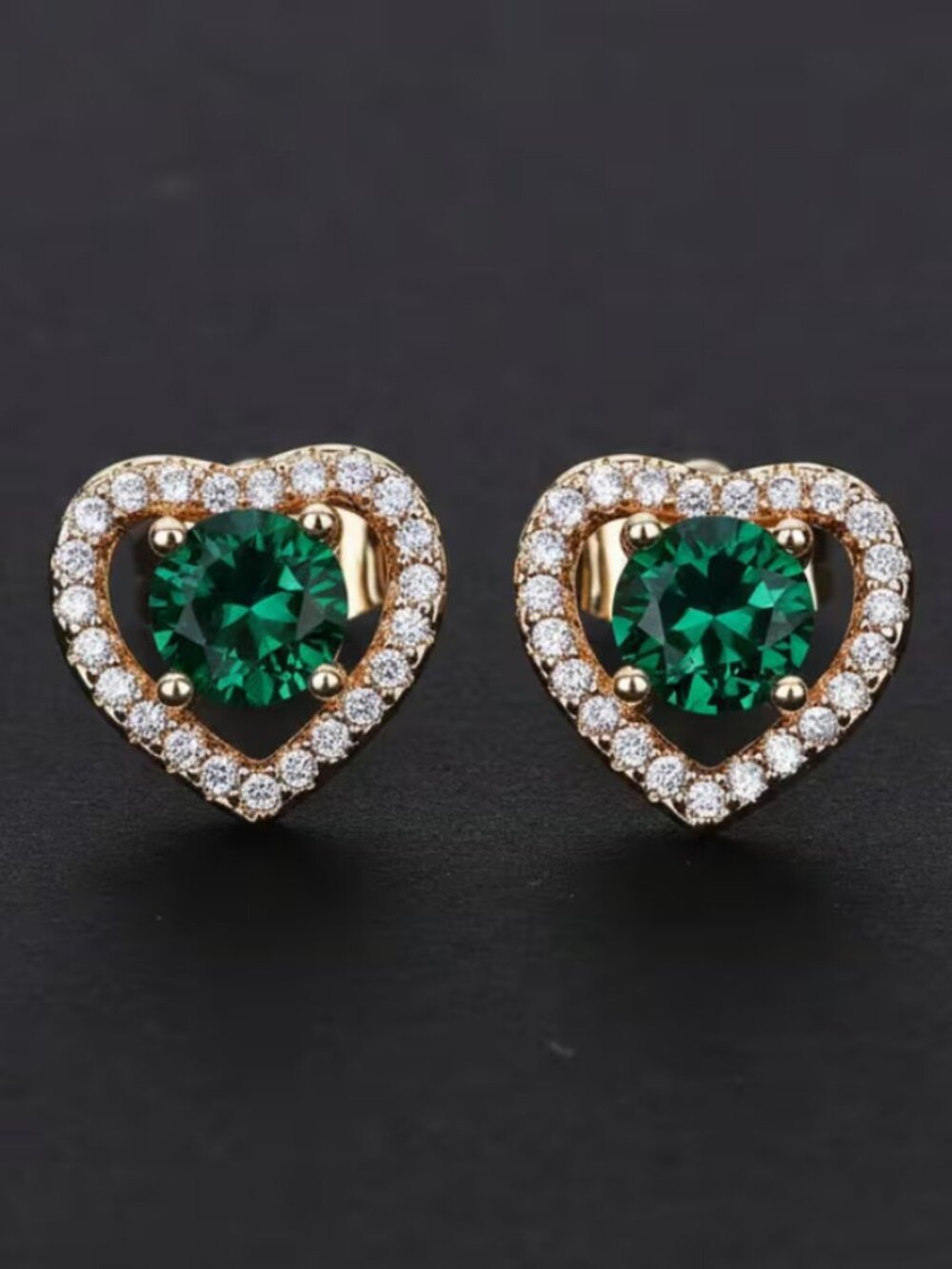 18K Gold Womens 1ct Diamond 2ct Green Emerald Heart Gemstone Stud Earrings NEW